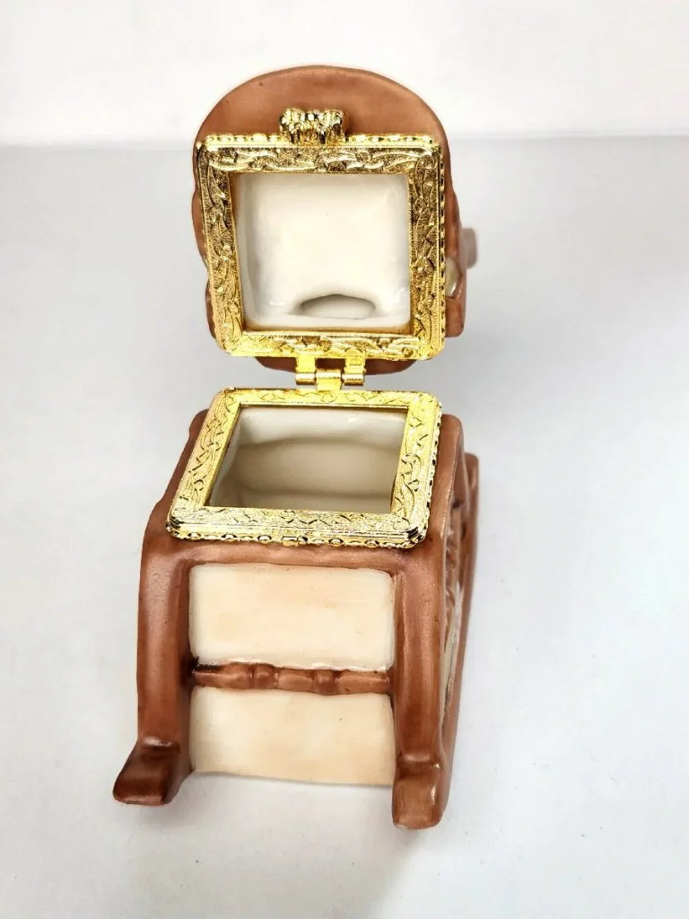 A Cup of Christmas Tea Hinged Rocking Chair Box Porcelain 1998 w/Box